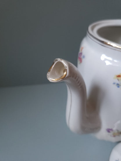 Théière en céramique française fleurie   Patine
