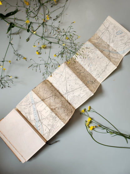 Guide Baedeker’s "Paris and its Environs"   Patine