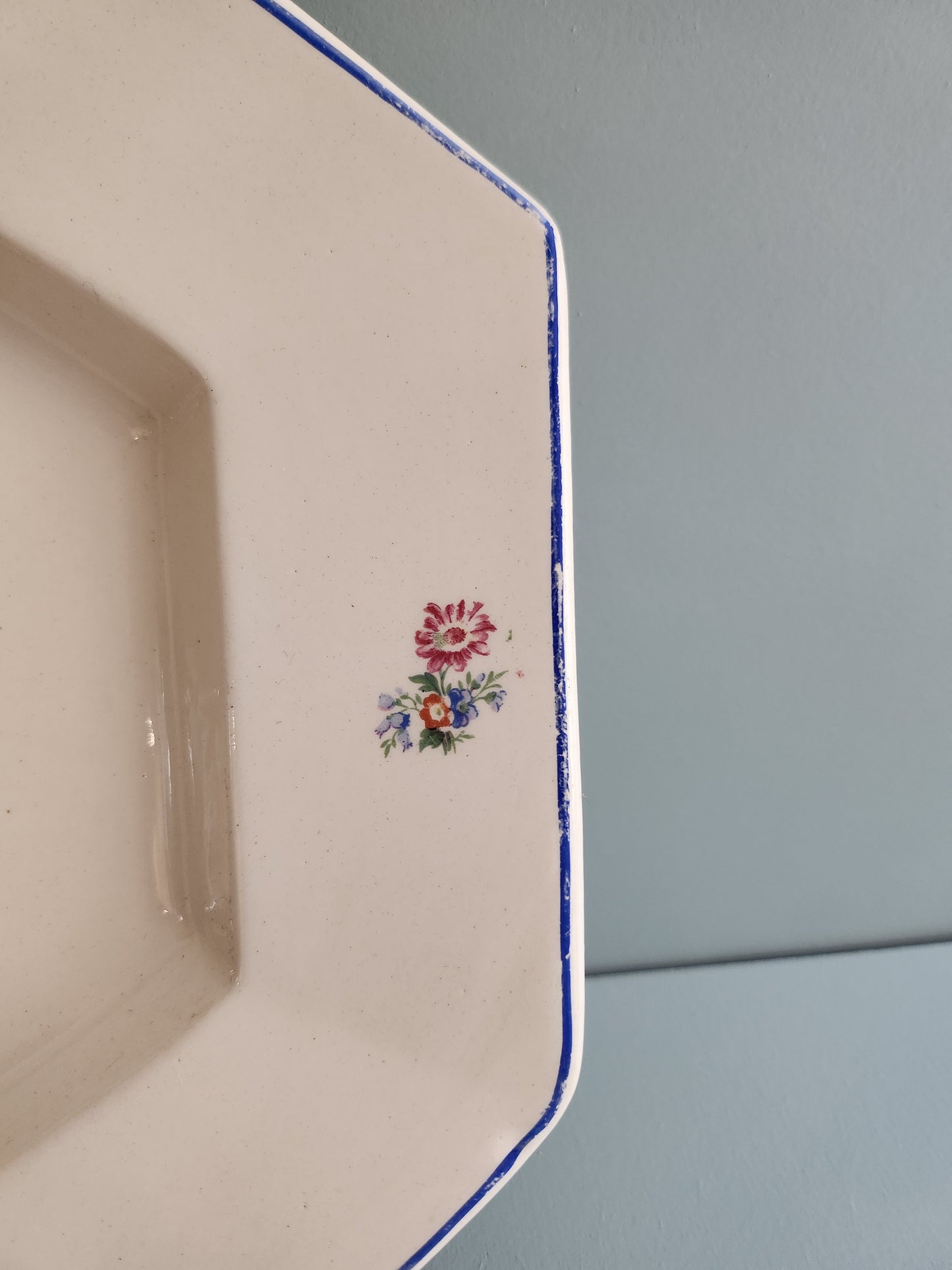 Plat ovale Badonviller fleuri