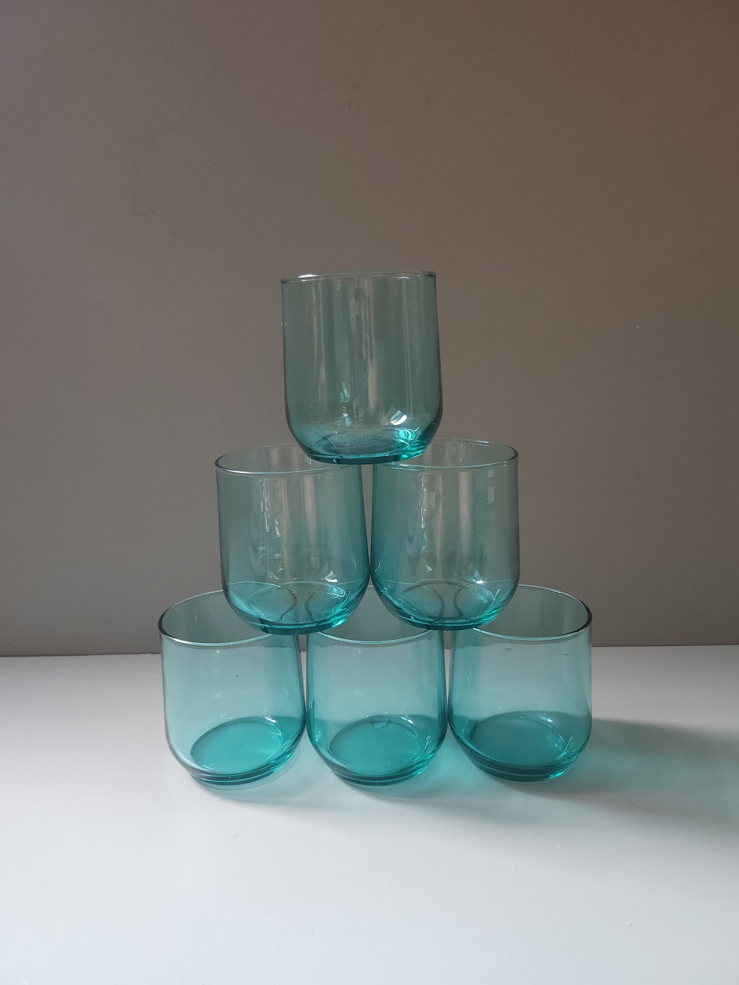 Verre à eau en verre teinté bleu lot de 6   Patine