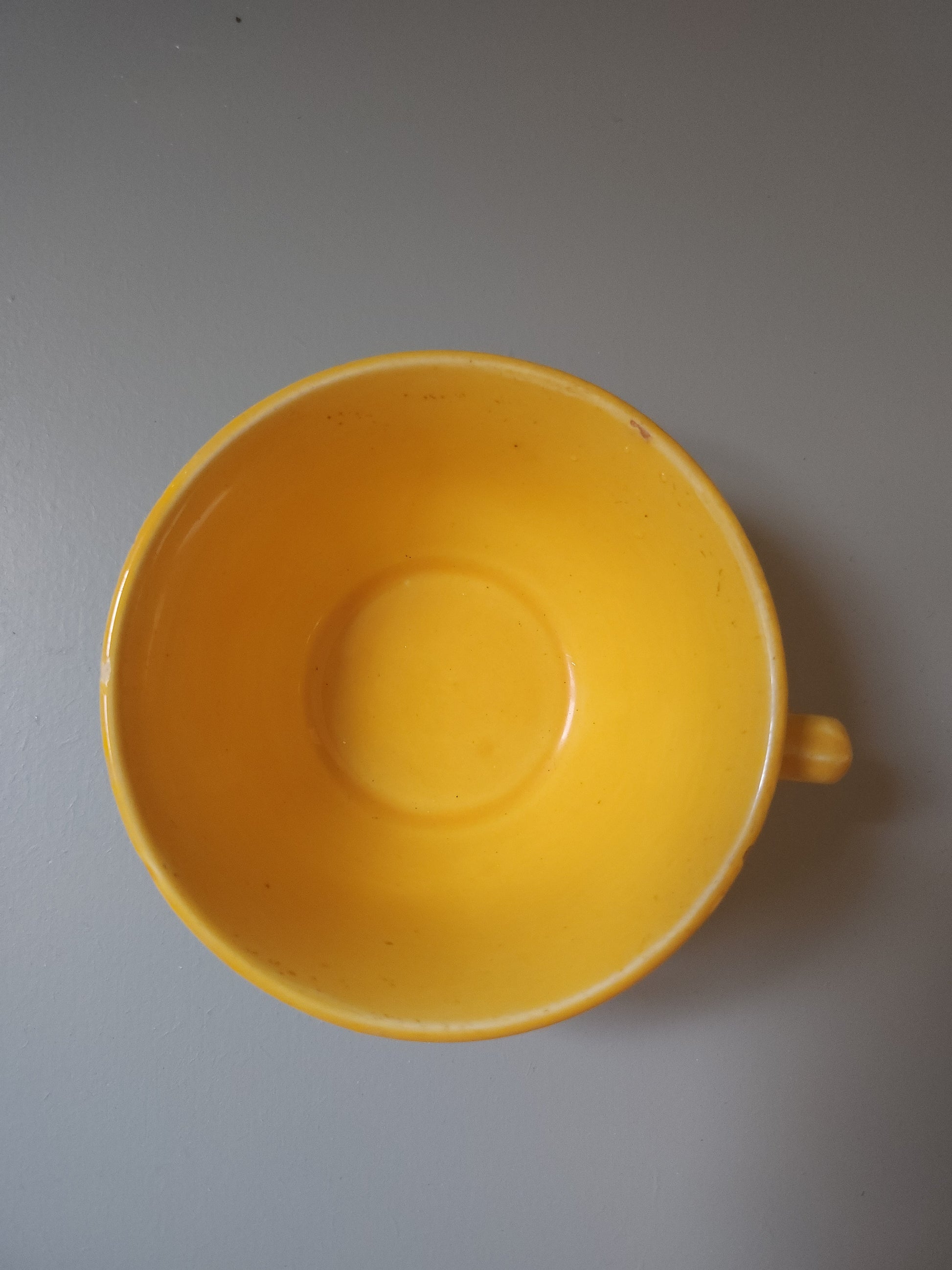 Tasses jaunes en céramique lot de 2   Patine