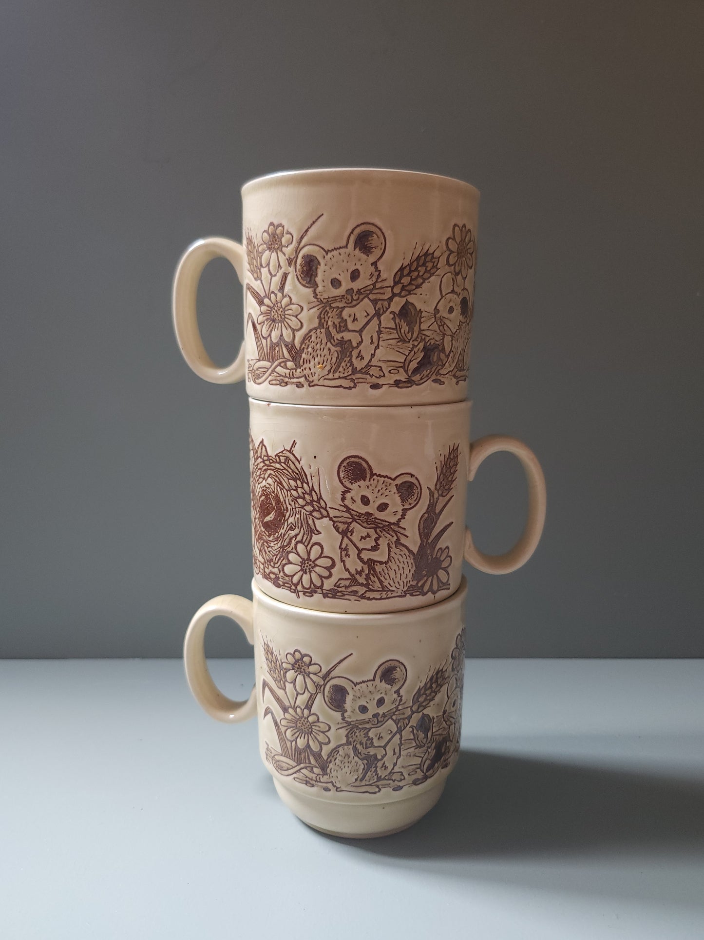 Mugs gris motif souris lot de 3   Patine