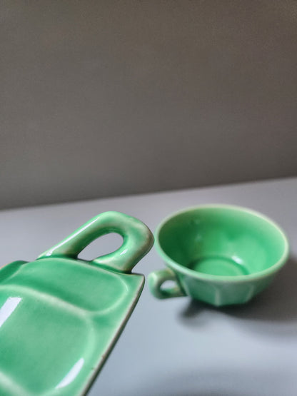 Tasses vertes en céramique lot de 2   Patine