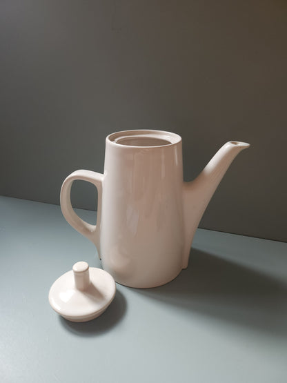 Cafetière en porcelaine blanche   Patine