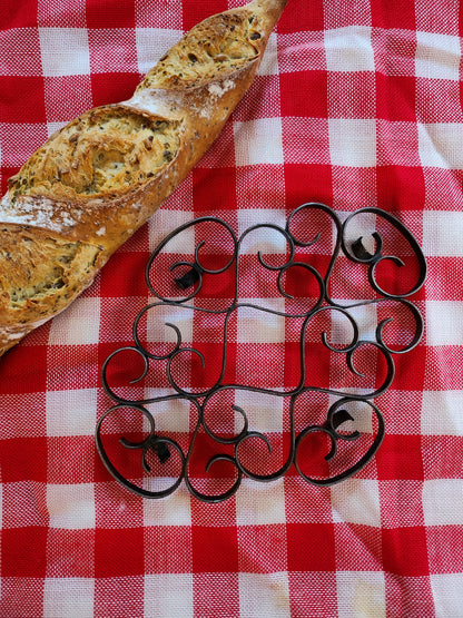 Dessous de plat en métal   Patine