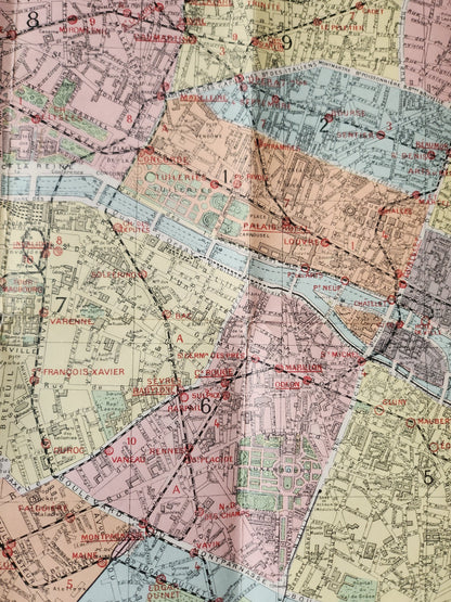 Guide commode des rues de Paris avec plan dépliable   Patine
