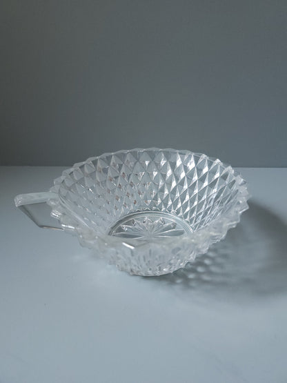Tasse en cristal ciselé lot de 3   Patine