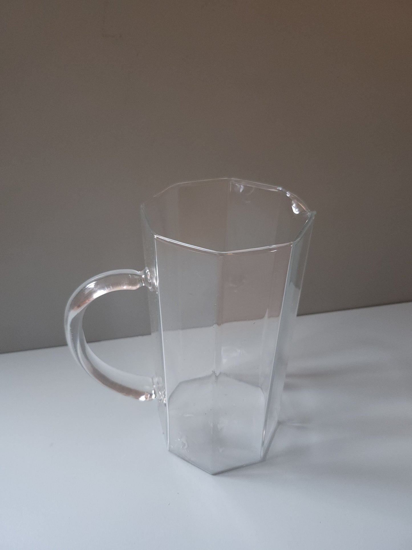 Cruche en verre   Patine