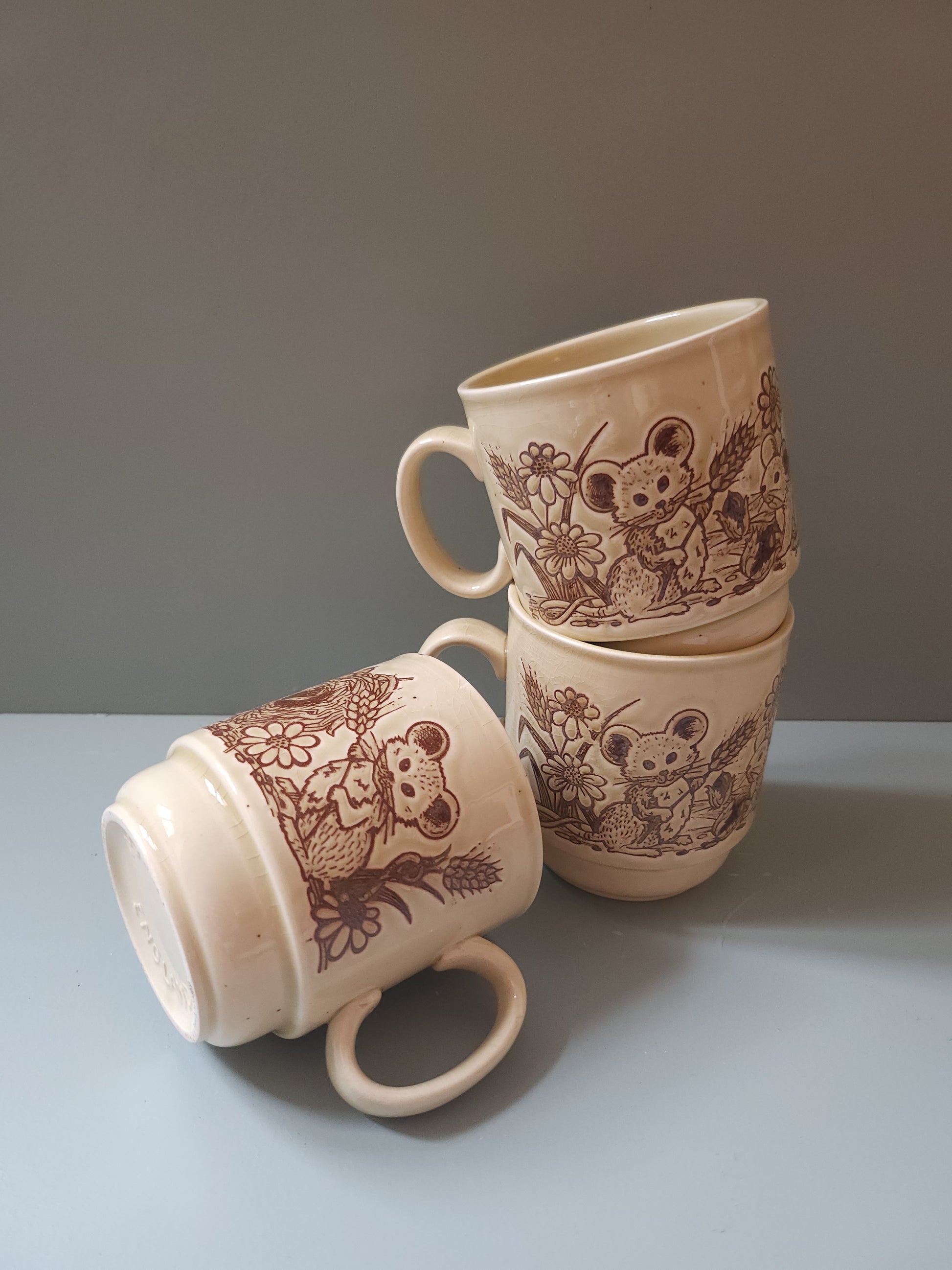 Mugs gris motif souris lot de 3   Patine