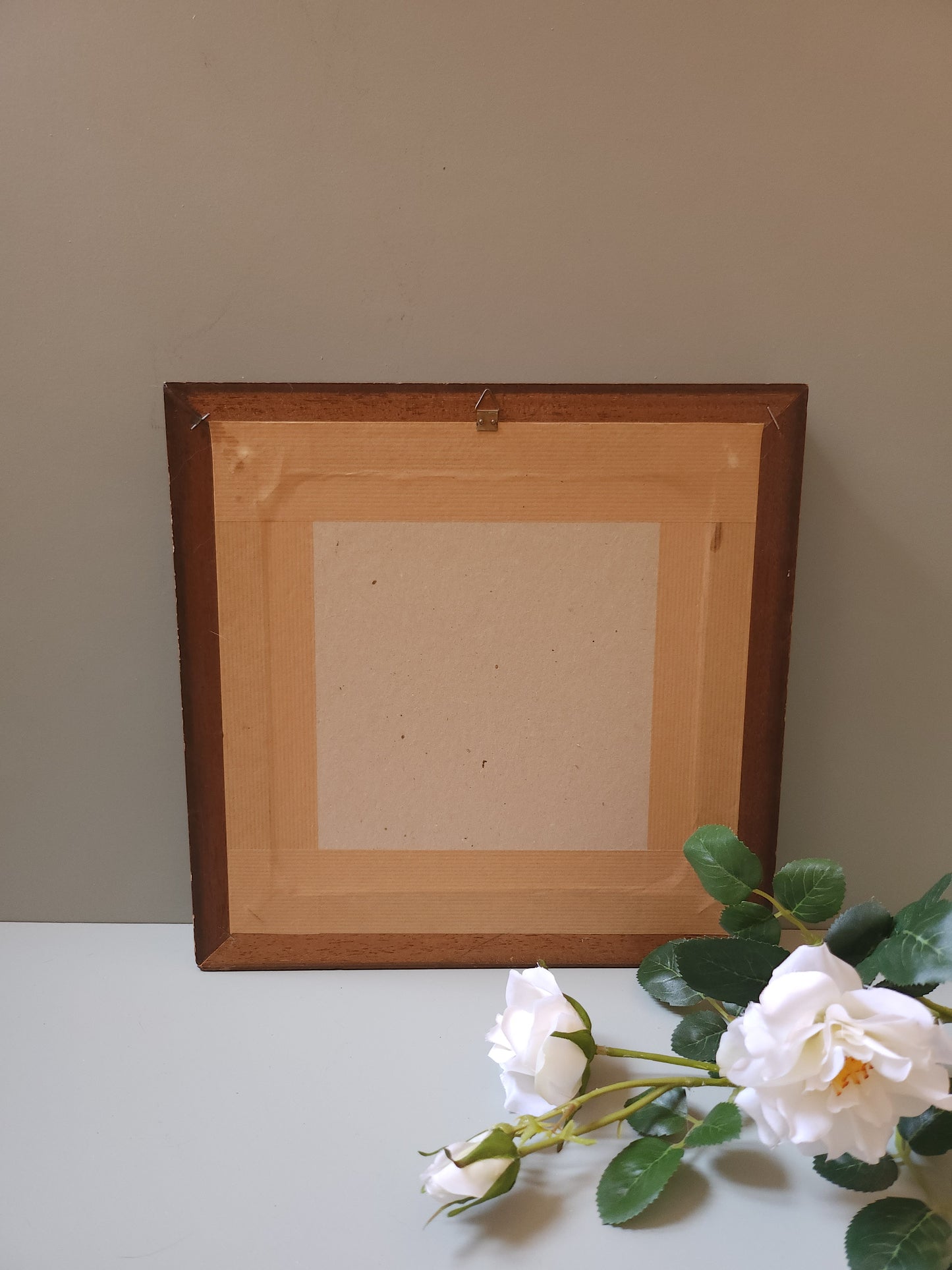 Cadre carré en bois avec peinture   Patine