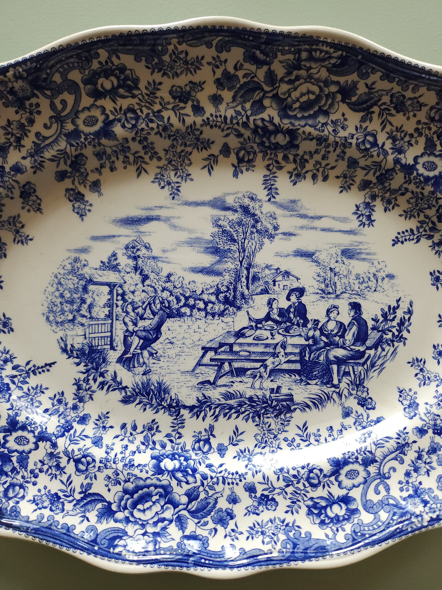 Plat ovale Lunéville style anglais   Patine