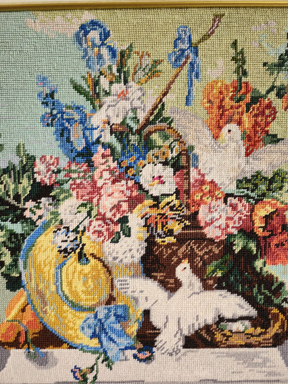 Tableau en bois avec ornement en point de croix   Patine